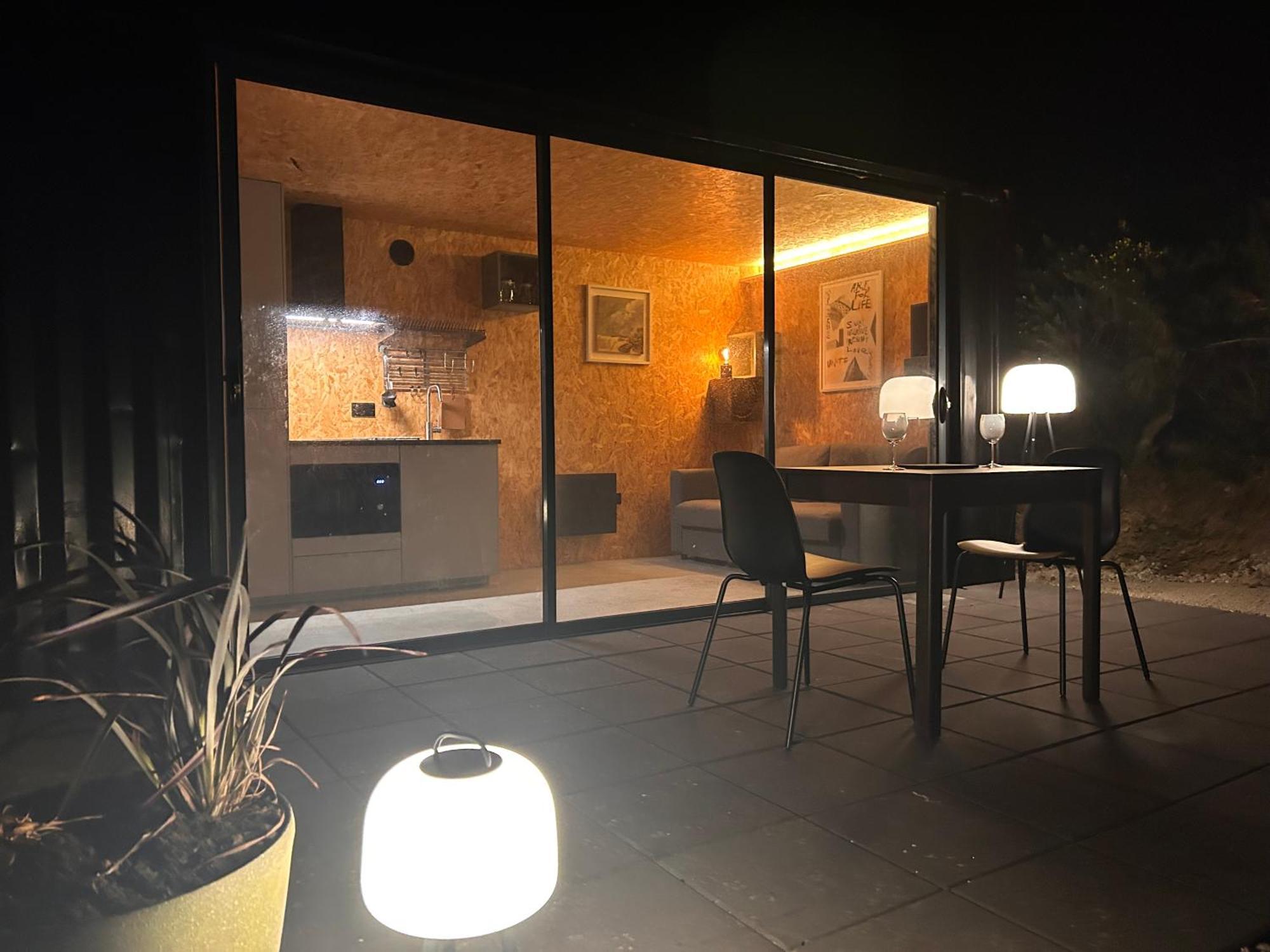The 9 Acre * Midleton